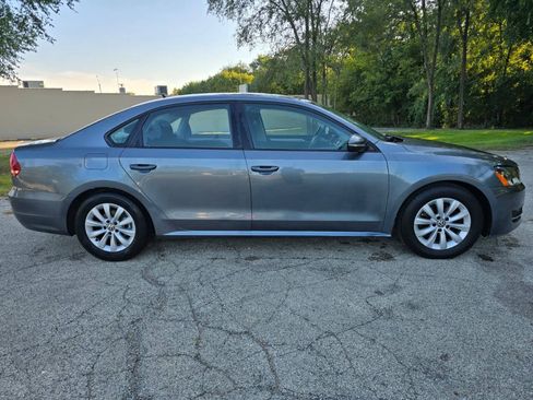 Used 2012 Volkswagen Passat 2.5 S FWD image 3