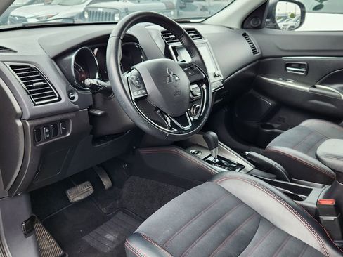 Used 2024 Mitsubishi Outlander Sport ES AWD/4WD image 7