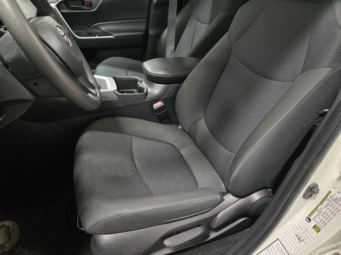 Certified 2024 Toyota RAV4 LE image 21
