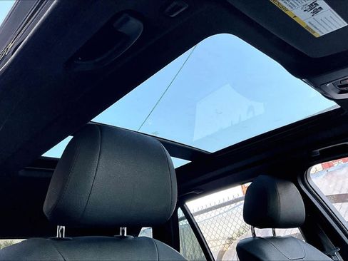 Used 2017 BMW X5 sDrive35i image 13