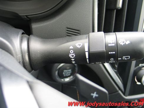 Used 2024 Subaru Forester Wilderness AWD/4WD image 11
