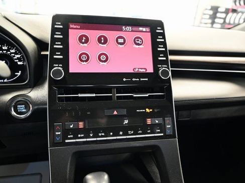 Used 2022 Toyota Avalon XLE FWD image 15
