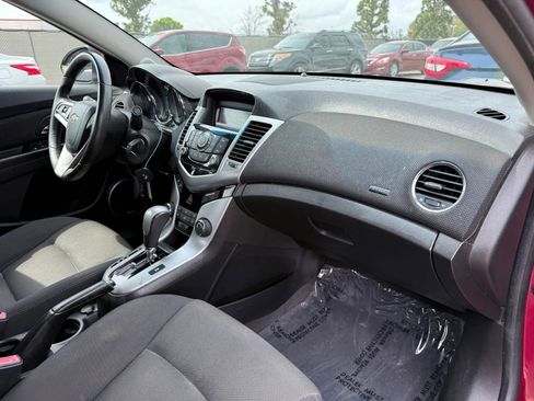 Used 2012 Chevrolet Cruze LT w/ All-Star Edition image 19