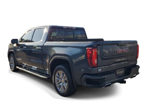 Used 2021 GMC Sierra 1500 Denali w/ Technology Package AWD/4WD image 3