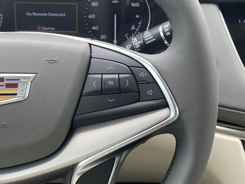 New 2025 Cadillac XT5 Premium Luxury image 14