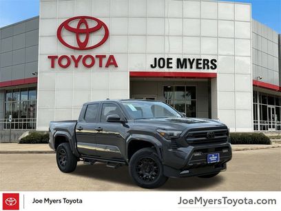 New 2025 Toyota Tacoma SR5