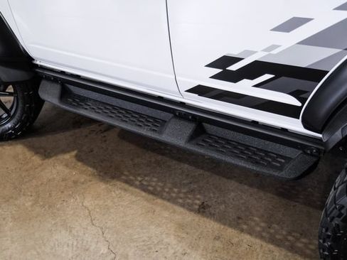 Used 2023 Ford Bronco Raptor AWD/4WD image 9