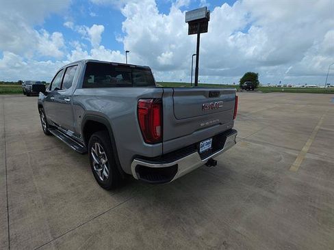 Used 2024 GMC Sierra 1500 SLT RWD image 11