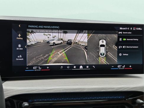Certified 2025 BMW i4 eDrive40 w/ M Sport Package RWD image 29