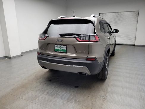 Used 2020 Jeep Cherokee Limited w/ Luxury Group AWD/4WD image 7
