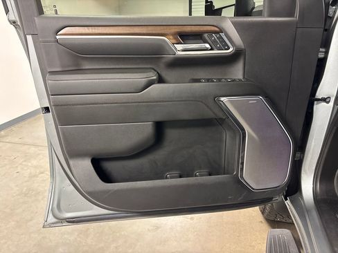 Certified 2024 Chevrolet Silverado 2500 High Country image 23