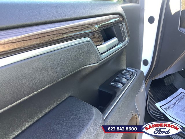 Used 2026 Chevrolet Silverado 1500 LT Trail Boss w/ LT Trail Boss Premium Package AWD/4WD image 9