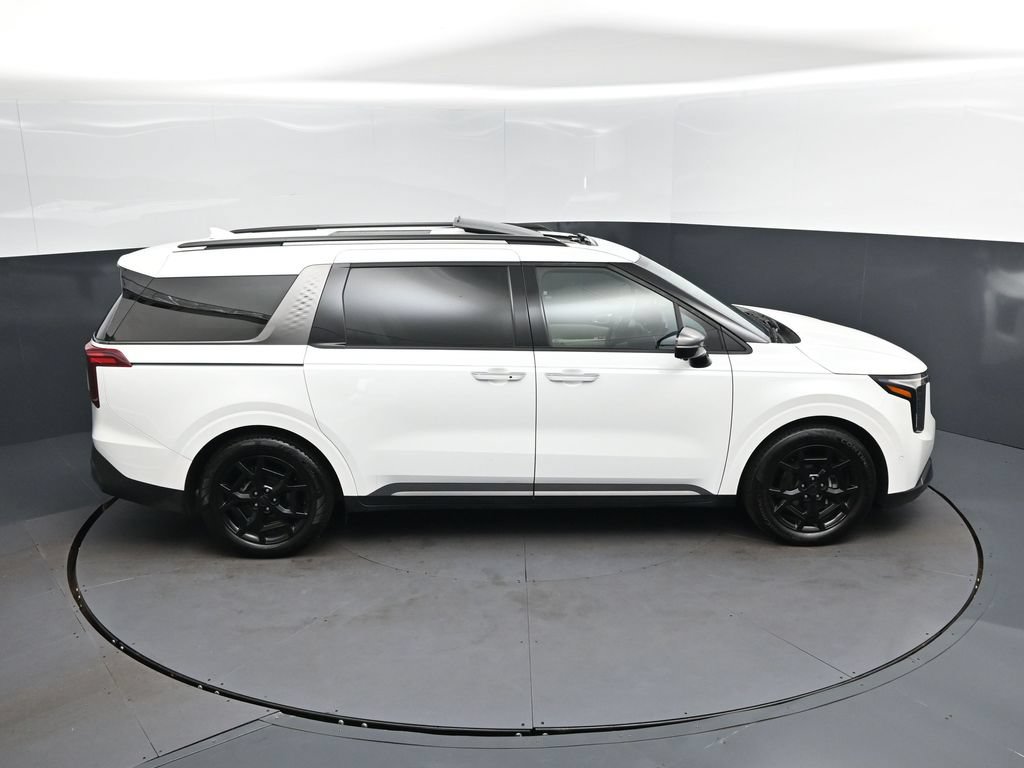 Used 2025 Kia Carnival SX Prestige FWD image 36
