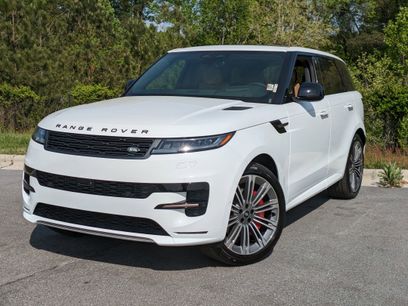 New 2025 Land Rover Range Rover Sport Dynamic SE