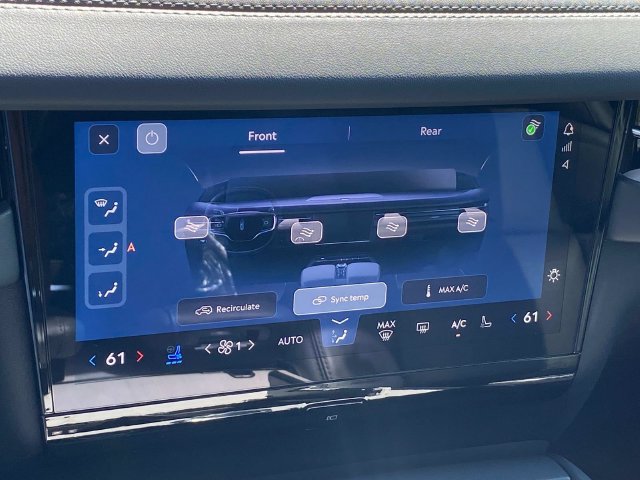 New 2027 Lincoln Navigator Reserve w/ Jet Appearance Package AWD/4WD image 22