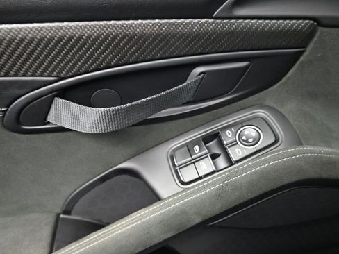 Used 2023 Porsche 718 Cayman GT4 RS image 16