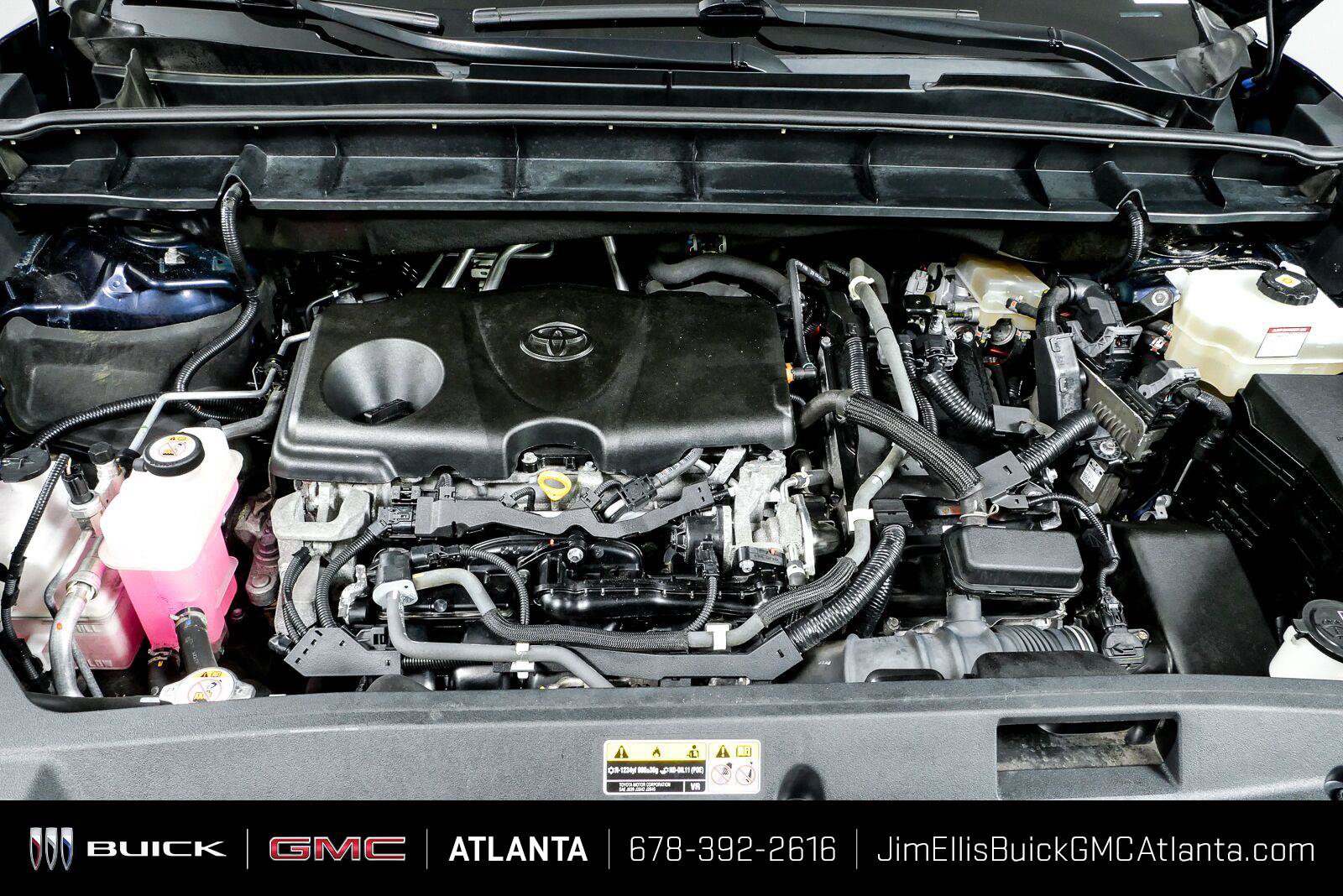 Used 2021 Toyota Highlander XLE FWD image 38