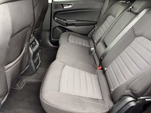 Used 2024 Ford Edge SE w/ Black Appearance Package AWD/4WD image 22
