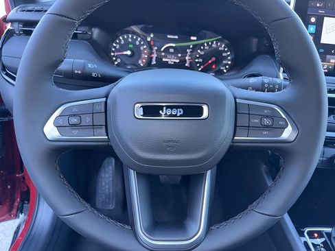 New 2026 Jeep Compass Latitude AWD/4WD image 15