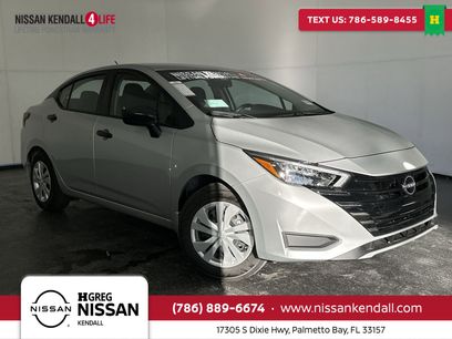 Used 2025 Nissan Versa S w/ Trunk Package