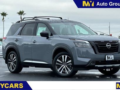 New 2025 Nissan Pathfinder Platinum