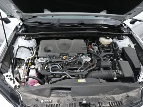 Used 2026 Toyota Camry SE FWD image 12