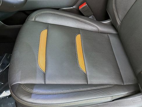 Used 2023 GMC Sierra 1500 AT4 image 20