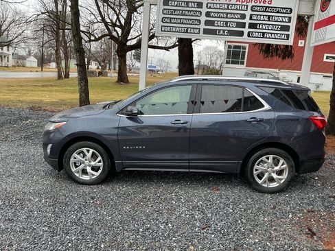 Used 2019 Chevrolet Equinox LT image 8