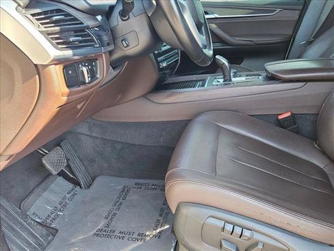 Used 2018 BMW X5 sDrive35i RWD image 17