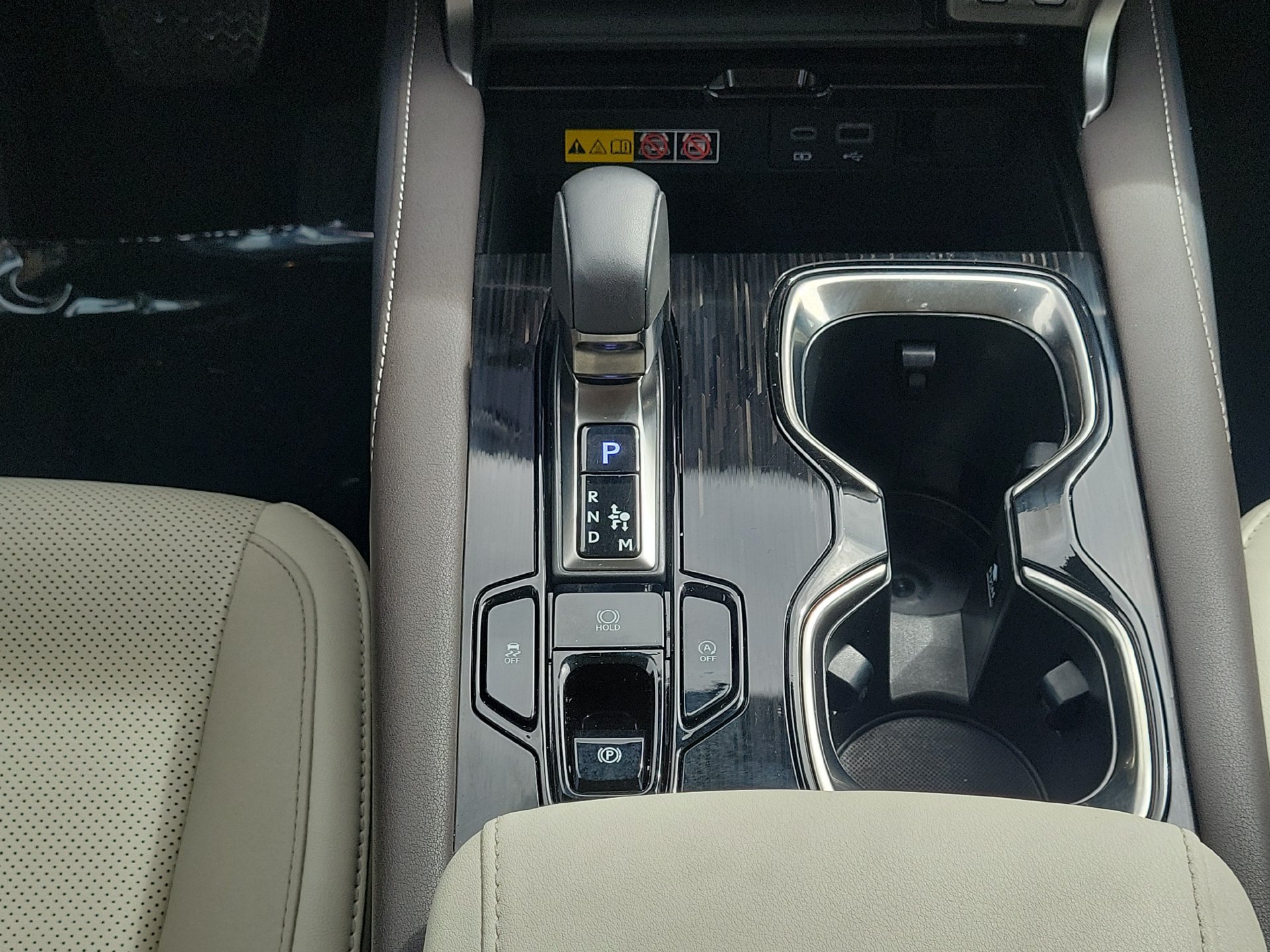Used 2024 Lexus RX 350 FWD w/ Technology Package image 22