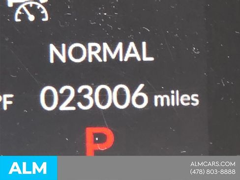 Used 2025 Honda HR-V Sport image 29
