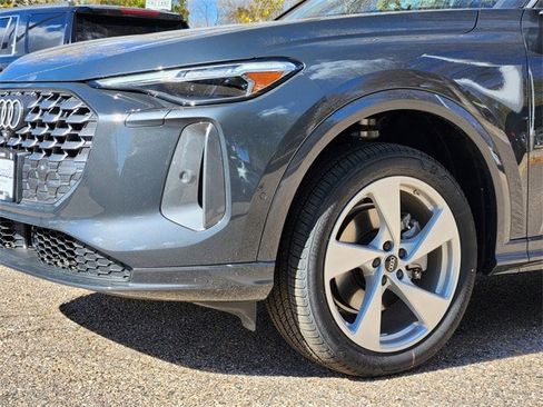 New 2025 Audi Q5 Premium Plus image 8