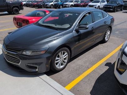 Used 2017 Chevrolet Malibu LT w/ Leather Package