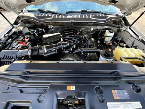 Used 2022 Ford F350 Platinum image 31