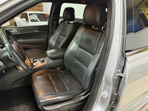 Used 2015 Jeep Grand Cherokee Overland AWD/4WD image 22