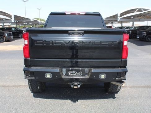 Used 2023 Chevrolet Silverado 1500 RST w/ Protection Package AWD/4WD image 4