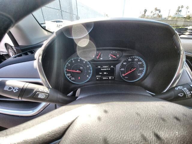 Used 2020 Chevrolet Equinox LS FWD image 11