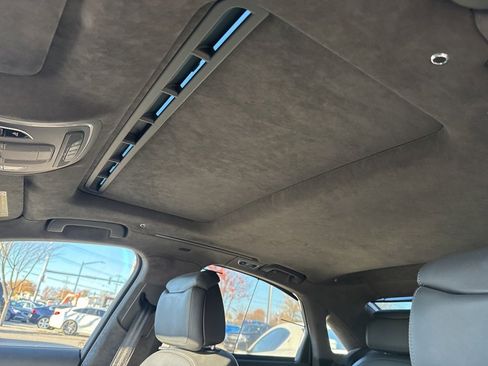 Used 2015 Audi S8 w/ S8 Cold Weather Package image 8