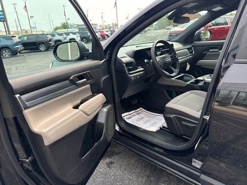 Used 2025 GMC Terrain Elevation AWD/4WD image 13