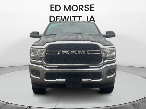 Used 2022 RAM 2500 Tradesman w/ Chrome Appearance Group image 8