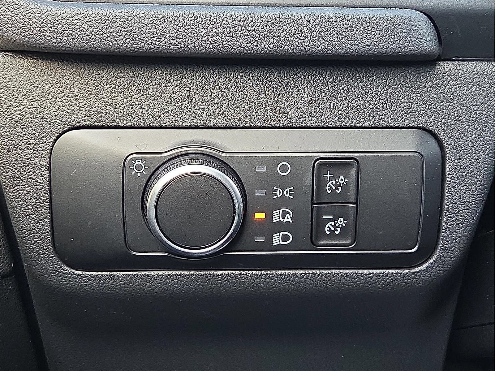 Used 2025 Ford Escape ST-Line FWD image 20
