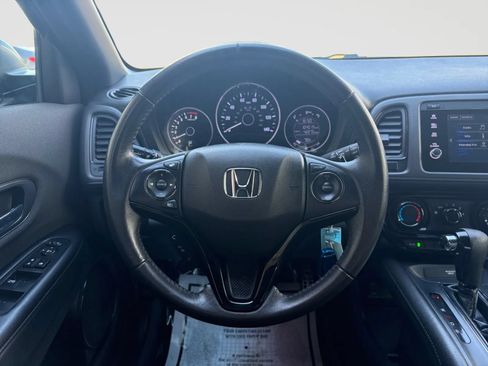 Used 2021 Honda HR-V Sport image 26