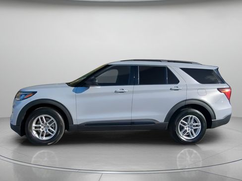 New 2026 Ford Explorer Active w/ Active Comfort Package image 16