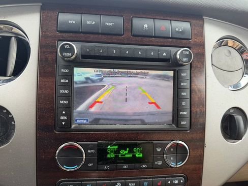 Used 2011 Ford Expedition XLT w/ 202A Rapid Spec Order Code image 20