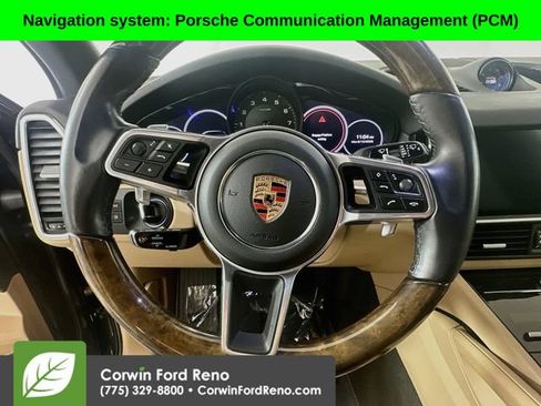 Used 2020 Porsche Cayenne AWD/4WD image 11