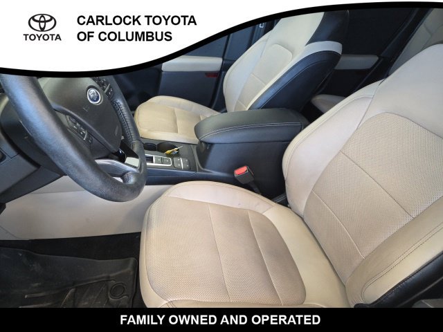 Used 2020 Ford Escape Titanium AWD/4WD image 13