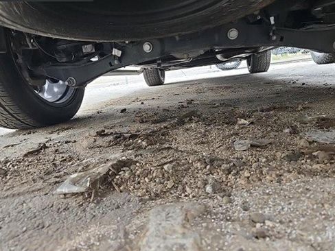 Used 2023 Lincoln Navigator L Reserve image 9