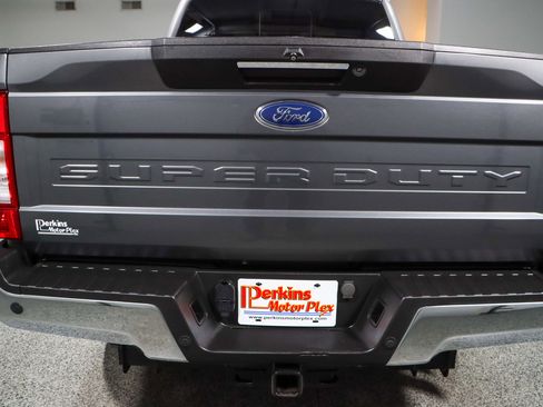 Used 2022 Ford F250 Lariat w/ Lariat Ultimate Package image 8