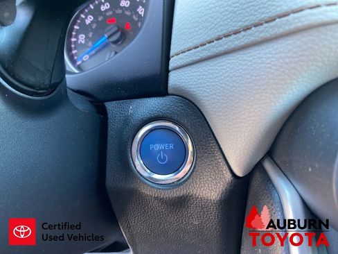Used 2021 Toyota RAV4 XLE w/ Convenience Package AWD/4WD image 42