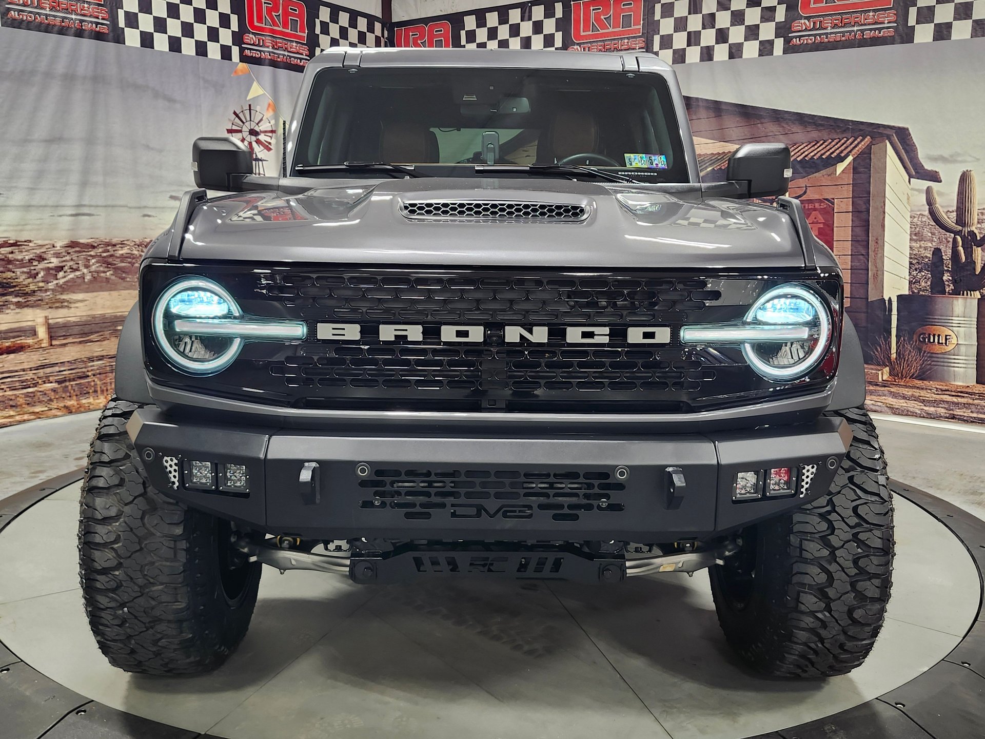 Used 2022 Ford Bronco Wildtrak AWD/4WD image 3